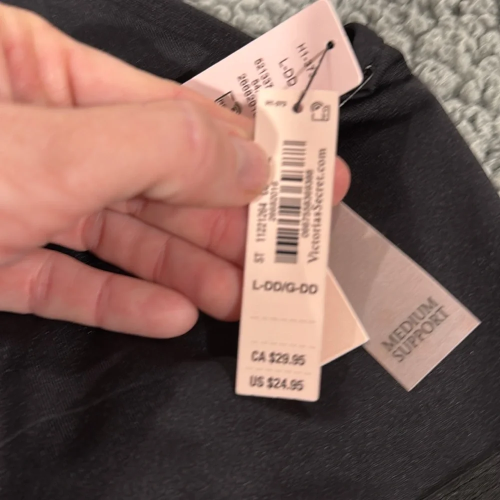 Victorias Secret sport - Picture 3 of 5